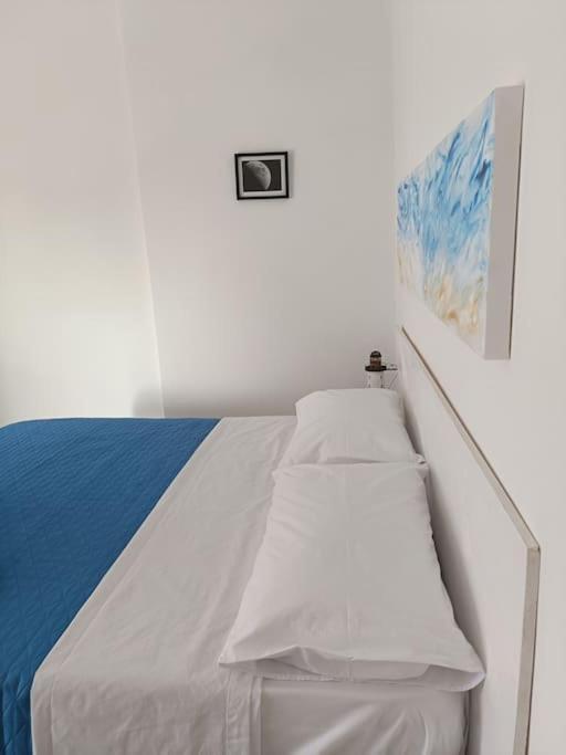 Casa Coco - Appartamento Al Mare Ostia Buitenkant foto